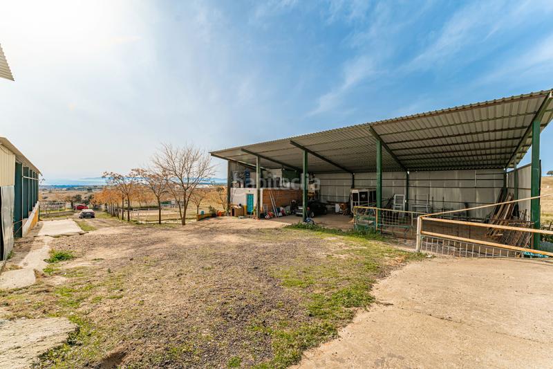 Foto ec367165-1c58-481e-ad08-33252522eba7. Masia amb aparcament piscina a Buenavista-Valparaíso-La Legua Toledo