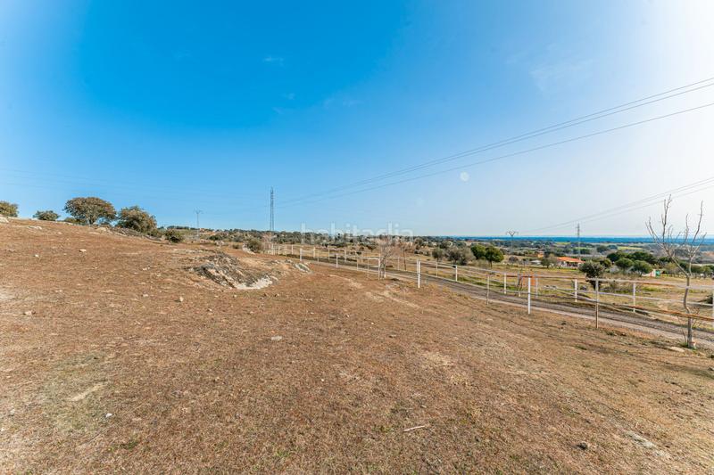 Foto f1b11a53-afeb-4ad4-a1a9-3d3d25eec541. Masia amb aparcament piscina a Buenavista-Valparaíso-La Legua Toledo
