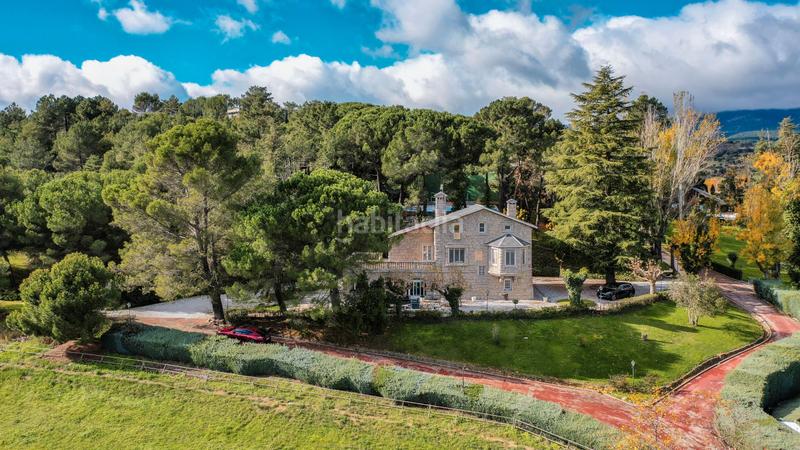 Foto 08692fe6-d010-4e7e-929a-b7a6b2f66a69. Mas avec chauffage parking piscine dans Guadarrama