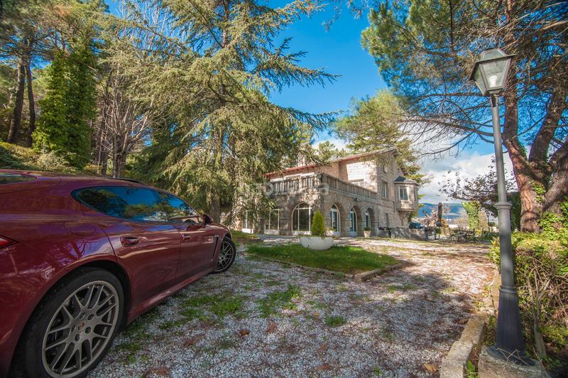 Foto 46d0fd41-7fc8-453a-a6c2-5ad5ab7aac29. Mas avec chauffage parking piscine dans Guadarrama