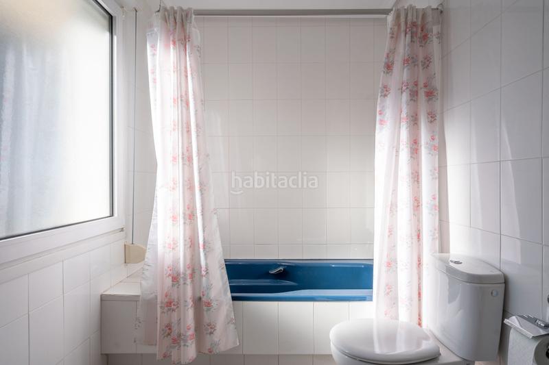 Foto 0c9013a5-4102-488a-b92e-3fdf069395b0. Casale con camino riscaldamento parcheggio piscina in Colmenarejo