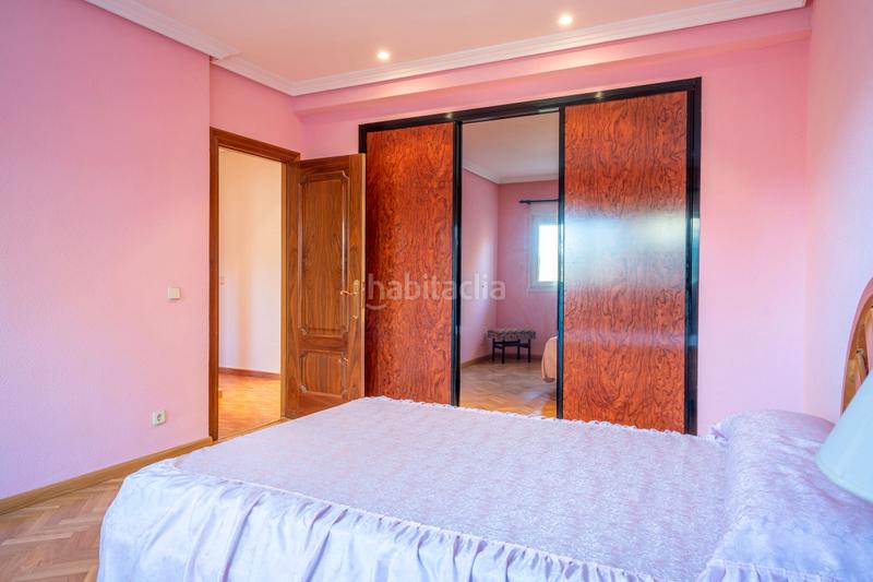 Foto 2d97bba2-c1ca-455b-91ae-f7dd1ae29d4a. Casale con camino riscaldamento parcheggio piscina in Colmenarejo