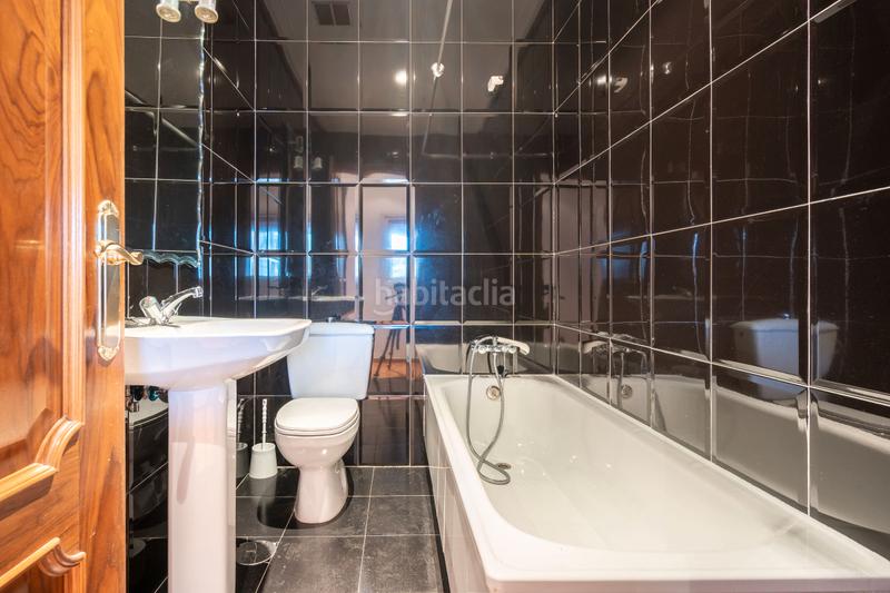 Foto 37582373-5e86-421b-8220-ea71304b6082. Casale con camino riscaldamento parcheggio piscina in Colmenarejo