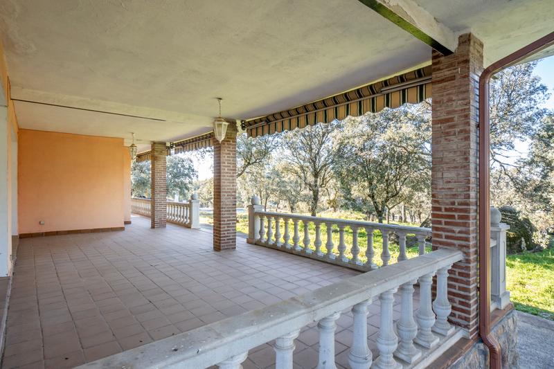 Foto 3946bb0f-8d76-466f-869f-1d136c52c9fa. Casale con camino riscaldamento parcheggio piscina in Colmenarejo