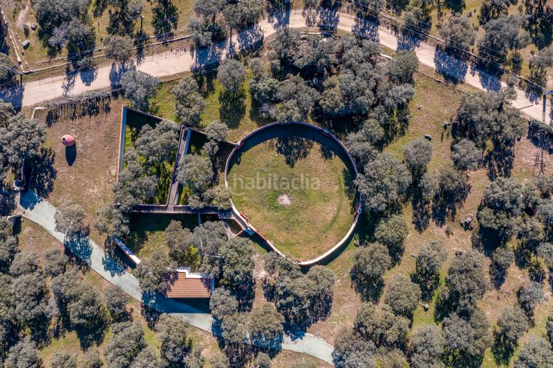 Foto 572dce6a-9ed5-485d-83d6-fc0e58f27034. Casale con camino riscaldamento parcheggio piscina in Colmenarejo