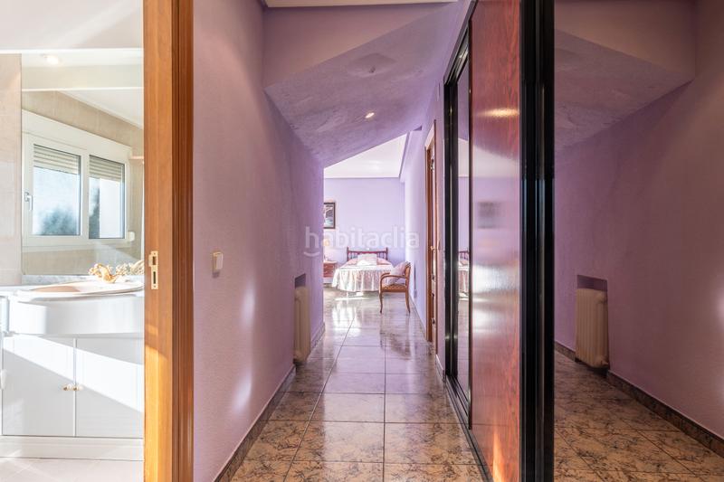 Foto 84280eab-1dc5-4aea-bc51-0b3bece82950. Casale con camino riscaldamento parcheggio piscina in Colmenarejo