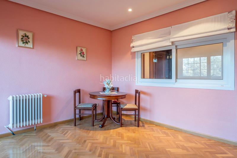 Foto 9886acf9-d09e-4279-a82b-2fca10f29e07. Casale con camino riscaldamento parcheggio piscina in Colmenarejo