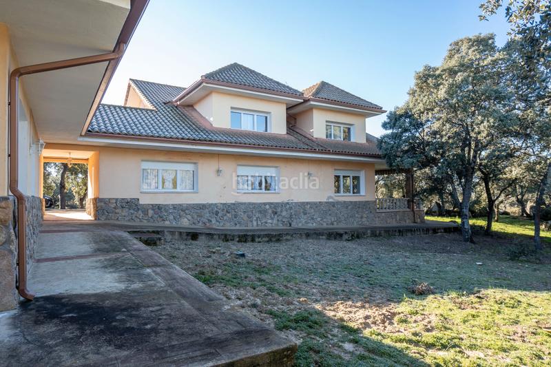 Foto 992bc4ed-2efd-4a04-8049-5dfac7a22f09. Casale con camino riscaldamento parcheggio piscina in Colmenarejo