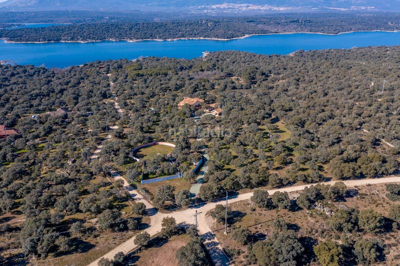 Foto cc8336de-a822-4483-8678-a01920617a46. Casale con camino riscaldamento parcheggio piscina in Colmenarejo