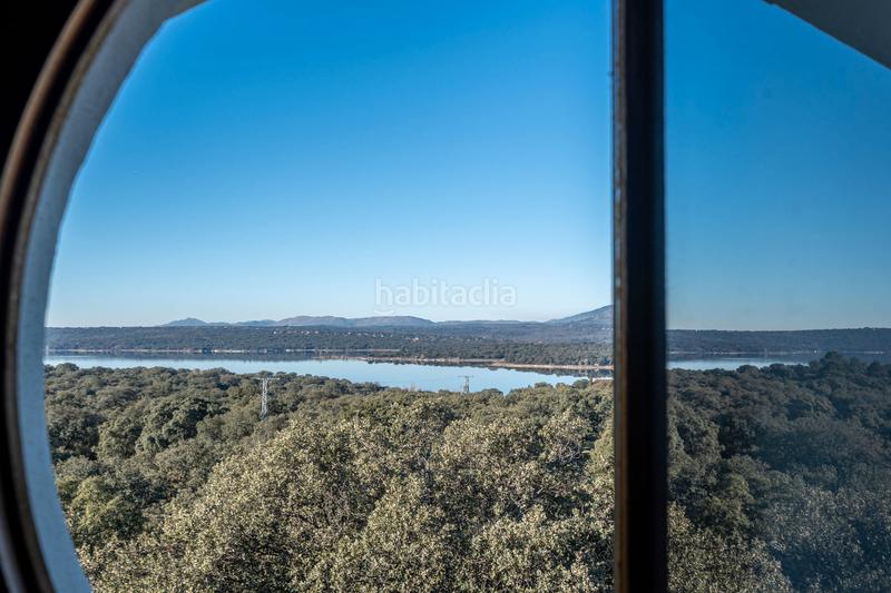 Foto e8603618-b83e-4625-a4db-255414566e16. Casale con camino riscaldamento parcheggio piscina in Colmenarejo