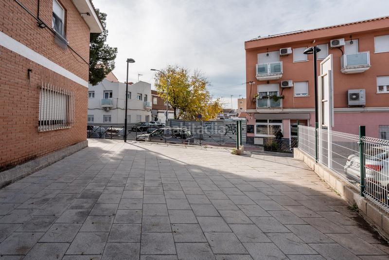 Foto be91f86c-dfa2-4f9c-a6fc-068c887ea64e. Locale commerciale in Mejorada del Campo