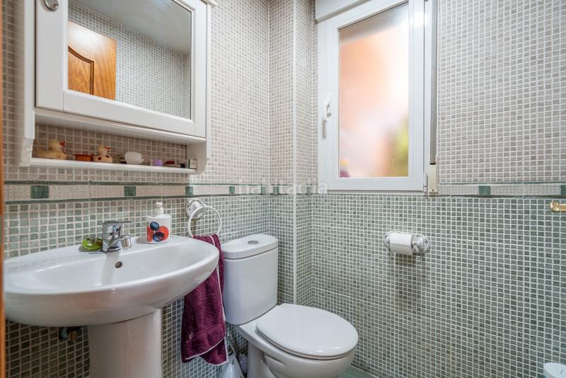 Foto f1fcf872-2421-45ef-b848-ac32677aae50. Chalet mit kamin heizung parking pool in puerto Galapagar-las cuestas Galapagar