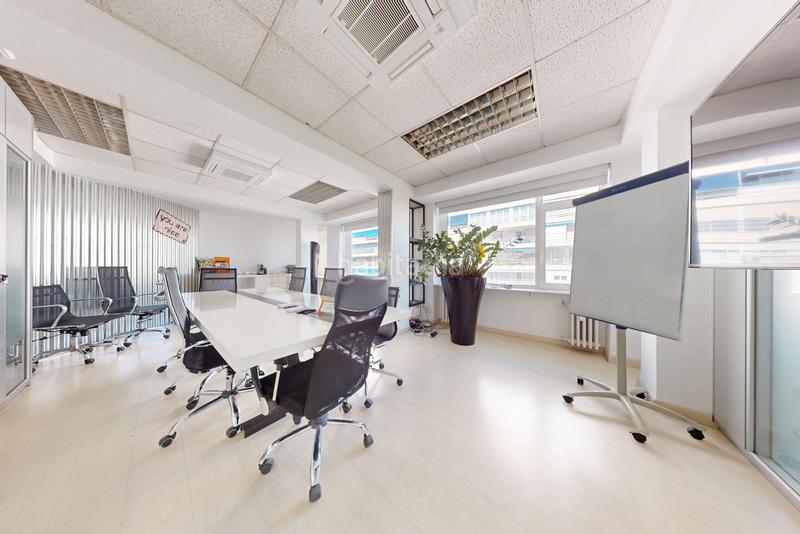 Foto 2c4949ee-c8dd-4430-9285-4bd89f1bd146. Oficina amb calefacció a Vallehermoso Madrid