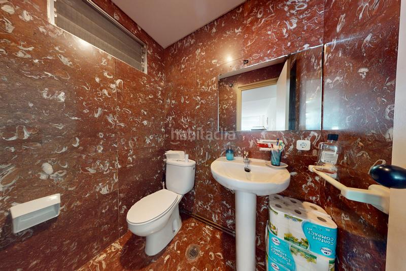 Foto 300d3504-d73c-4ead-bd7d-455988e6132e. Oficina amb calefacció a Vallehermoso Madrid