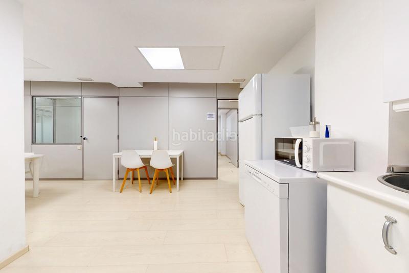 Foto 6b67bfdd-ad10-4b54-8568-6990ebd68f2c. Oficina amb calefacció a Vallehermoso Madrid