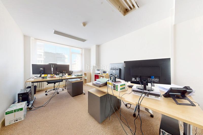 Foto 9bf2ece6-fb05-4e13-9ffa-91d736aed09a. Oficina amb calefacció a Vallehermoso Madrid