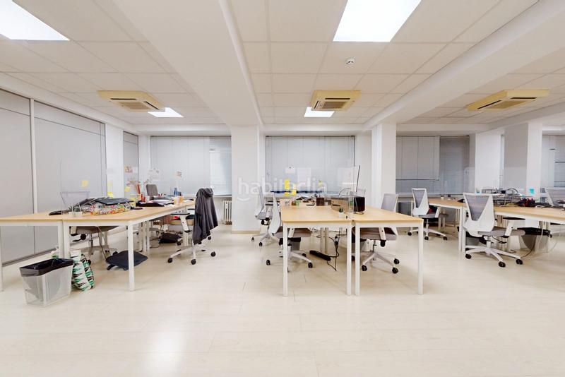 Foto a84d8ac7-1642-430f-9048-a16c1c50b033. Oficina amb calefacció a Vallehermoso Madrid