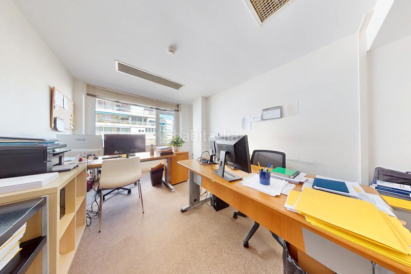 Foto a9f33dcd-261f-48bb-b429-63318e96ced1. Oficina amb calefacció a Vallehermoso Madrid