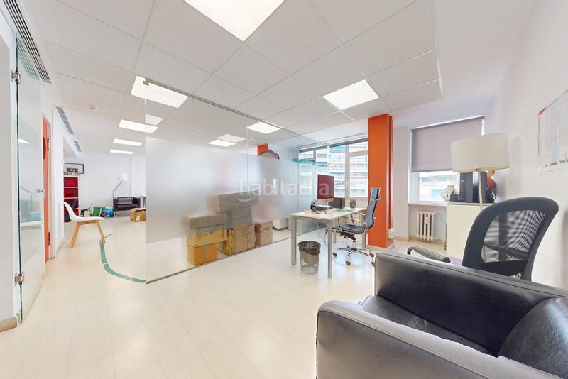 Foto c31fdcac-3aa7-43ba-b998-40d7f9a4851e. Oficina amb calefacció a Vallehermoso Madrid