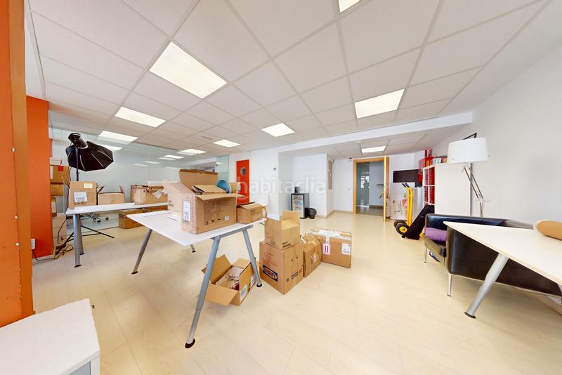 Foto da59acfc-2bc6-4110-ba00-a021a6a69ebc. Oficina amb calefacció a Vallehermoso Madrid