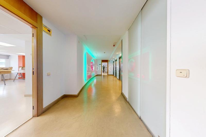 Foto f137e93f-84e7-4123-ab68-d5f69f93f17a. Oficina amb calefacció a Vallehermoso Madrid