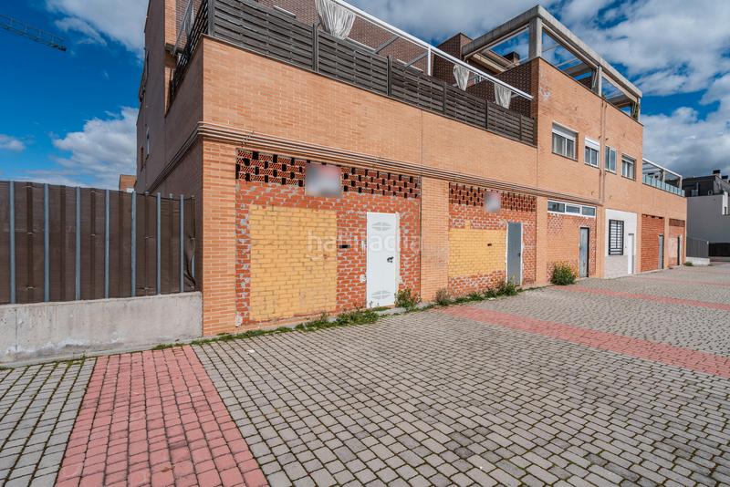 Foto 0c79272c-f5e8-48e1-9d15-d6bf83750ce4. Local comercial a Parla este Parla