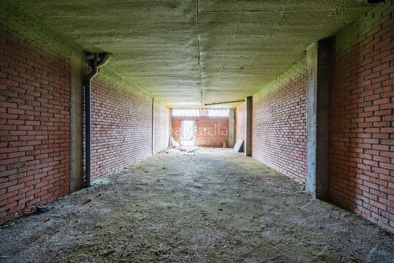 Foto ef7ace71-c2e4-4705-871a-eac7856a73e3. Local comercial a Parla este Parla