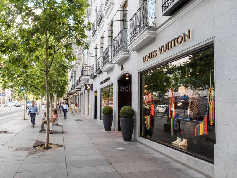Foto 71bec772-8752-4978-98c3-5adb082e52f9. Local commercial dans Recoletos Madrid