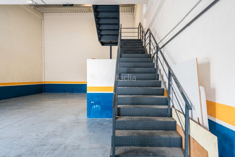 Foto 8f6b3ead-cae3-4fb8-8e01-106a107aef63. Industrial building in Meco pueblo Meco