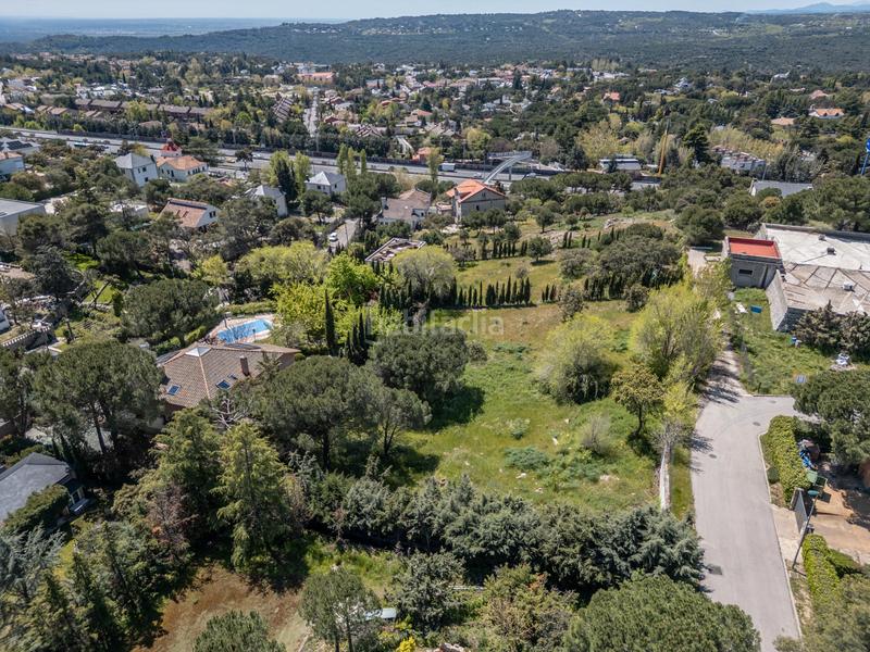 Foto be320d92-e60b-4ad6-b8ca-a932ebf2e257. Terreno residenziale in La Berzosilla Torrelodones