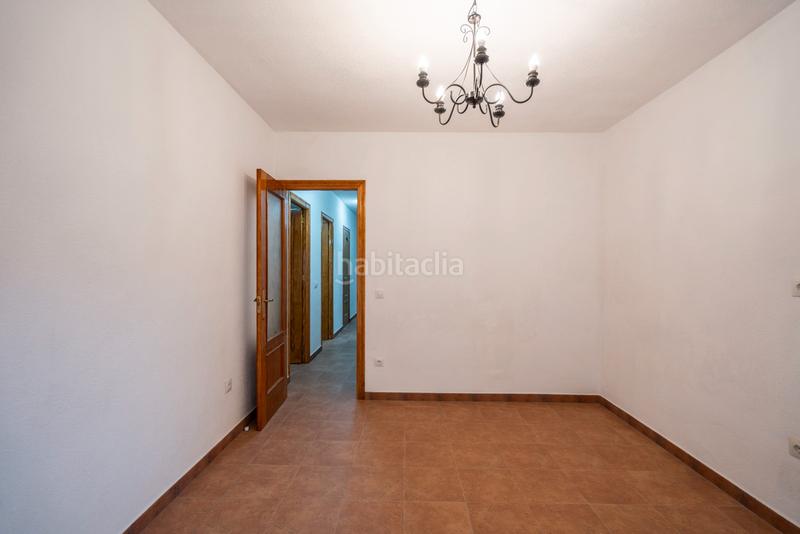 Foto eaf11401-84f6-4c9d-b800-ada8a217fecd. Pis amb calefacció a Tiemblo (El)