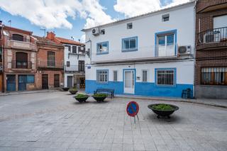 Casa aparellada  Plaza de españa. ^**^vivienda unifamiliar representativa en pleno centro de el ti