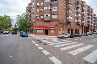 Local Comercial en Calle los Arces 1