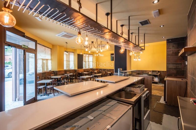 Foto 32b33b5c-25df-4fd8-b078-645601ebece0. Geschäftsraum in calle los arces 1 in Prado de Santo Domingo Alcorcón