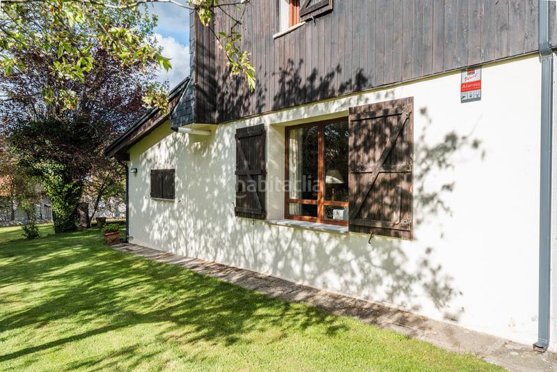 Foto 48c76c76-6d82-4ff0-b8e1-bfd87aacad17. Chalet mit kamin heizung parking in San Rafael Espinar (El)