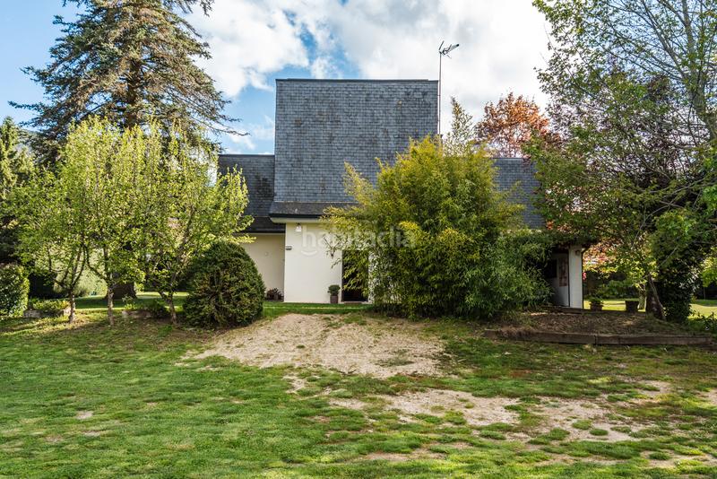 Foto 6115137f-5194-4400-86b6-152472205607. Chalet mit kamin heizung parking in San Rafael Espinar (El)