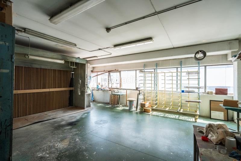 Foto 891474f9-ad23-46eb-b19d-23086caacdba. Bâtiment à usage industriel avec chauffage dans Norte-Universidad Móstoles