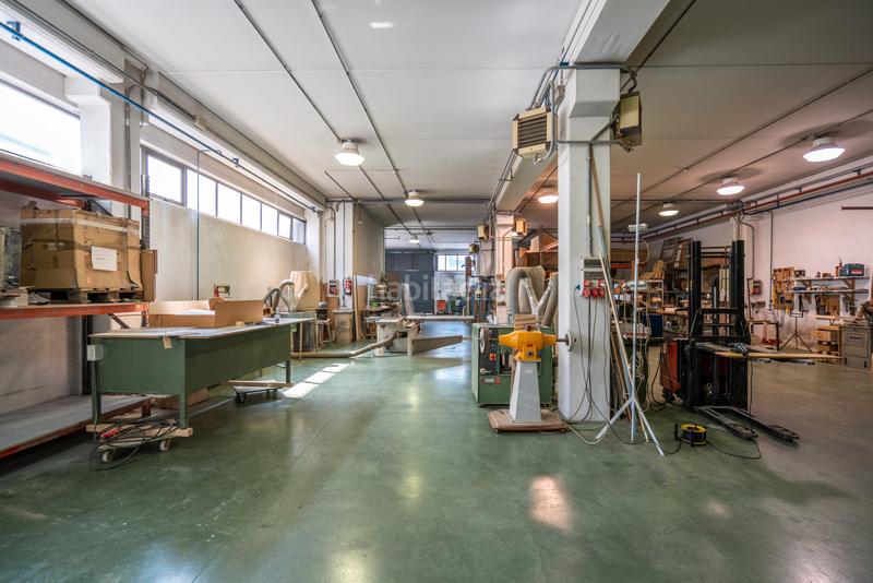 Foto ce0ecf9a-d13a-42c9-826a-51415c61f0c9. Bâtiment à usage industriel avec chauffage dans Norte-Universidad Móstoles