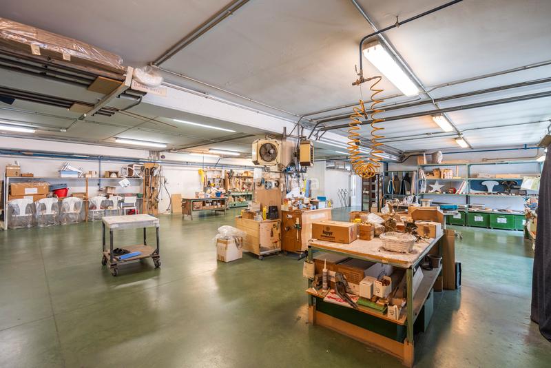 Foto e8645b1b-f6ed-442d-b7c9-ec8c8137dd09. Bâtiment à usage industriel avec chauffage dans Norte-Universidad Móstoles