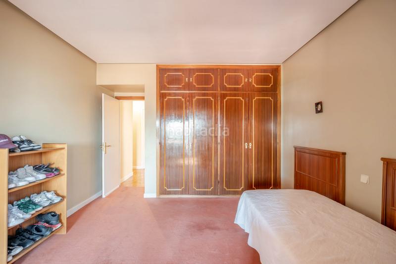 Foto 9671b443-ba63-4f5a-bdd4-ed4cc0e8f880. Piso ^**^increíble piso de 4 dormitorios con gran terraza cerrada en ronda de segovia^**^ magnífica vivienda situada en la exclusiva y en Madrid