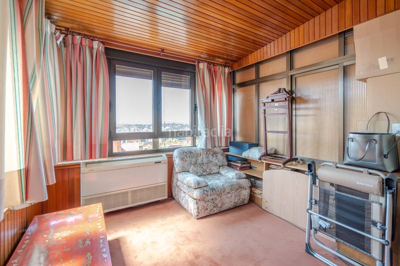 Foto f27a7b43-504b-447b-9c47-aa6f64e95533. Piso ^**^increíble piso de 4 dormitorios con gran terraza cerrada en ronda de segovia^**^ magnífica vivienda situada en la exclusiva y en Madrid