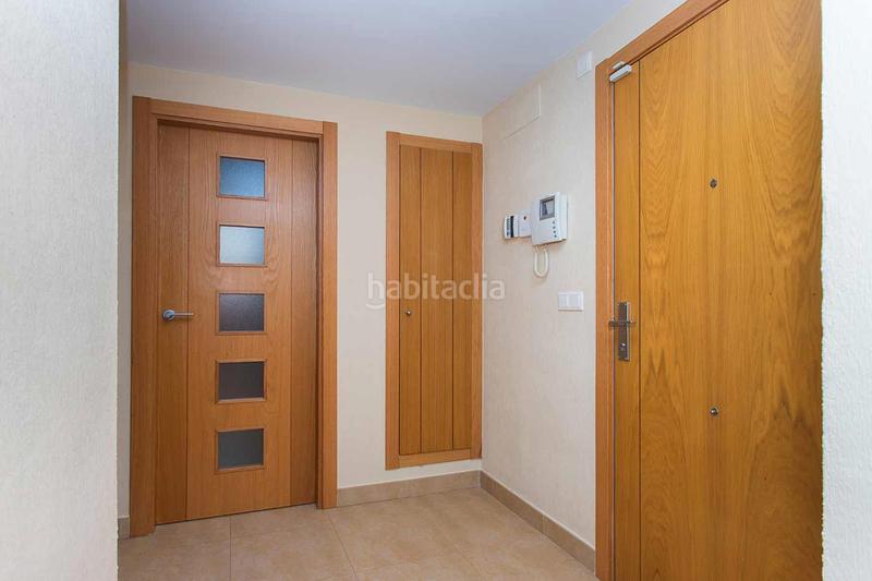 Foto 1b9a2ae2-b8e6-4ecc-9407-5e2201af3e96. Piso espectacular piso bajo con jardín en urbanización adelfas ii – golf presentamos este magnífico piso bajo con dos amplias en Alicante