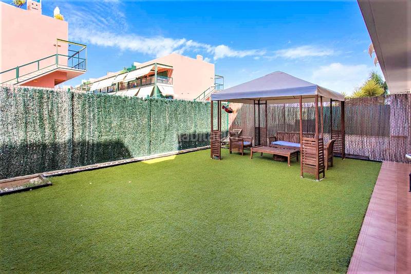 Foto 7f49a7a8-e65f-4a4d-b07b-4070aaafc230. Piso espectacular piso bajo con jardín en urbanización adelfas ii – golf presentamos este magnífico piso bajo con dos amplias en Alicante