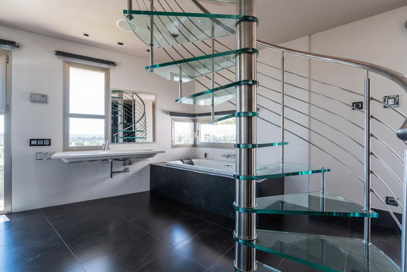 Foto 691fb2b8-ed84-45bd-9060-b222c4e74e32. Xalet amb calefacció piscina a Molino de la Hoz Rozas de Madrid (Las)