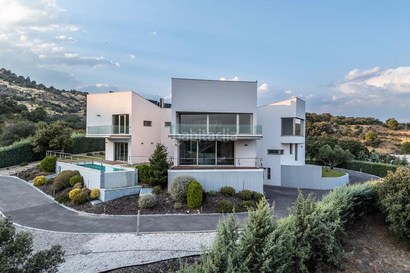 Foto a2904c5a-554a-4cd3-8a81-24d3e196664c. Xalet amb calefacció piscina a Molino de la Hoz Rozas de Madrid (Las)