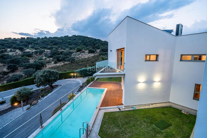 Foto d834efeb-3cdd-4857-b83c-38242a629b59. Xalet amb calefacció piscina a Molino de la Hoz Rozas de Madrid (Las)