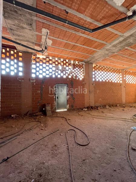 Foto 33c57372-9234-4155-9132-c99a3adcf325. Alquiler local comercial ^**^inversión estratégica centro: local comercial en bruto de 2.500 m2 con 62 plazas de párking privadas^**^ oportunidad en Parla