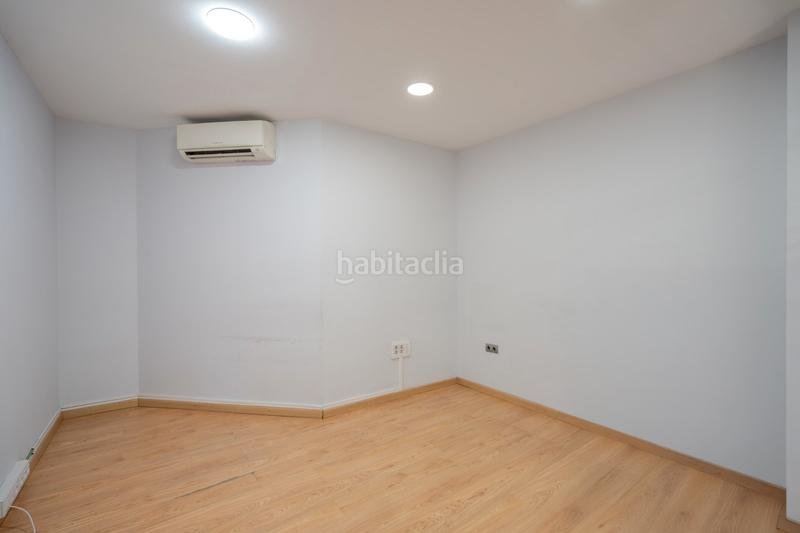 Foto 227defc3-b786-486e-a0a0-0f9704ad659b. Office space in Argüelles Madrid