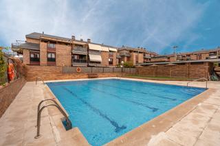 Appartement à El Pinar-Punta Galea. ^**^exclusivo piso con terrazas en urbanización con piscina y pá