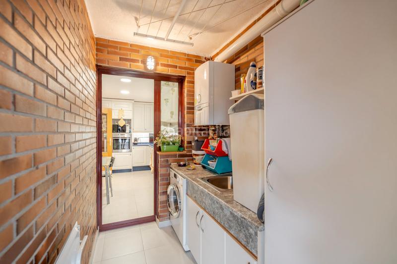 Foto ca651750-3959-440a-bd37-1b59dc57b4fb. Appartamento con riscaldamento parcheggio piscina in Rozas de Madrid (Las)